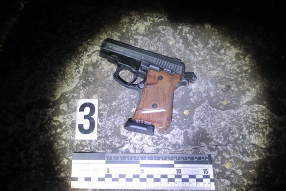 В Ужгороді вночі сталась стрілянина, внаслідок якої постраждав житель Мукачівщини – 02