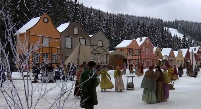 На Закарпатті зніматимуть початок і завершення фільму-фентезі: зараз набирають акторів – 02