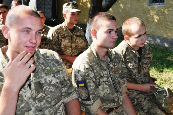 Із зони АТО повернулося 14 закарпатських військових  – 07