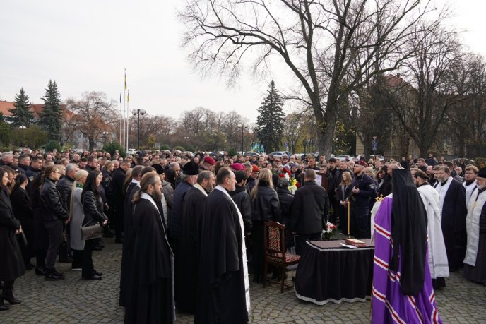 Сьогодні провели в останню путь полеглого захисника – 03