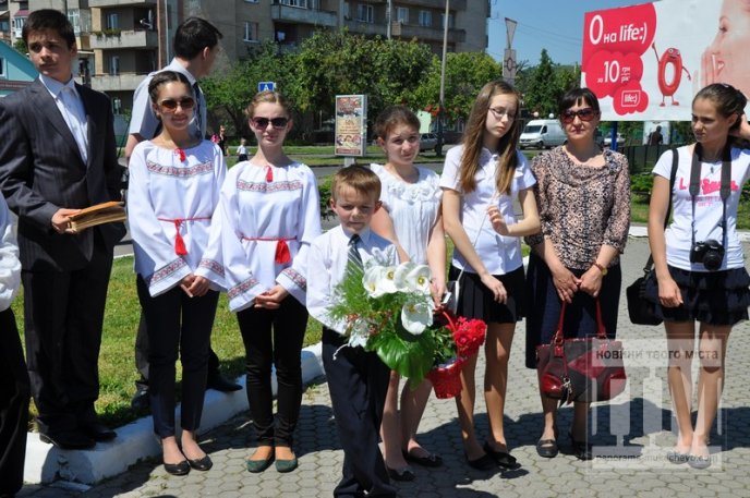 У Мукачеві відбулася панахида, приурочена річниці перепоховання Тараса Шевченка (ФОТО) – 21