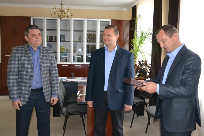 Кращі діячі фізичної культури та спорту Берегівщини отримали грамоти – 02