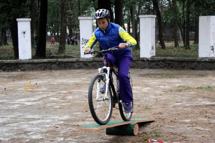 В Ужгороді відбулось спортивне свято під назвою "Старти знайомств" – 02