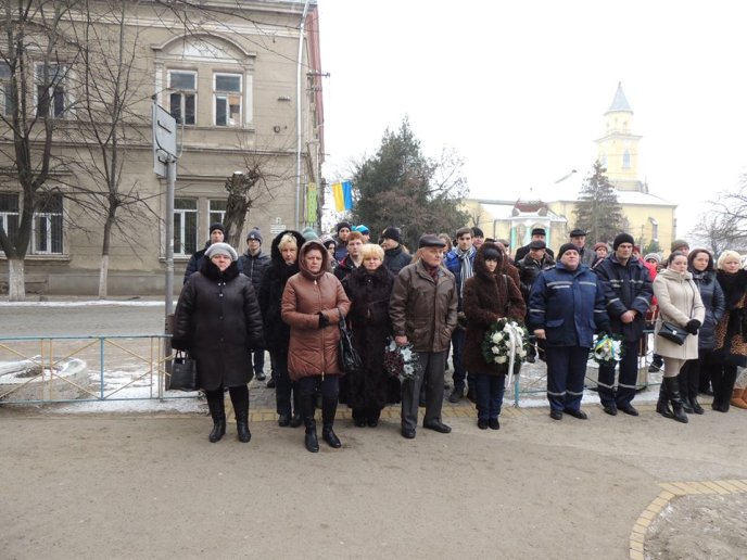У День Соборності берегівчани вшанували пам’ять загиблих військових – 04