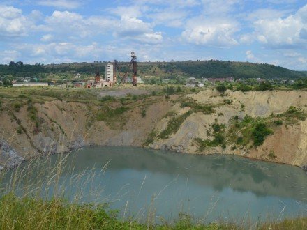 Представники ЄС відвідали Солотвинський солерудник – 01
