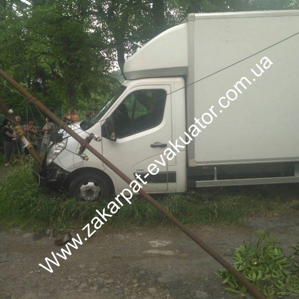 На трасі Київ-Чоп сталася аварія – 03