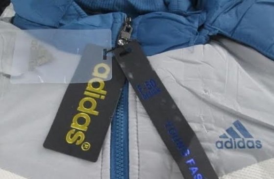 На в’їзді в Закарпаття угорські поліцейські затримали контрабандистів з подвійним громадянством, які переправляли партії одягу – 01