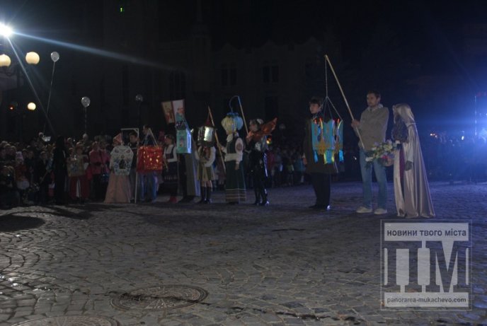 У Мукачеві відзначили День святого Мартина яскравим вогняним шоу (ФОТОРЕПОРТАЖ) – 39