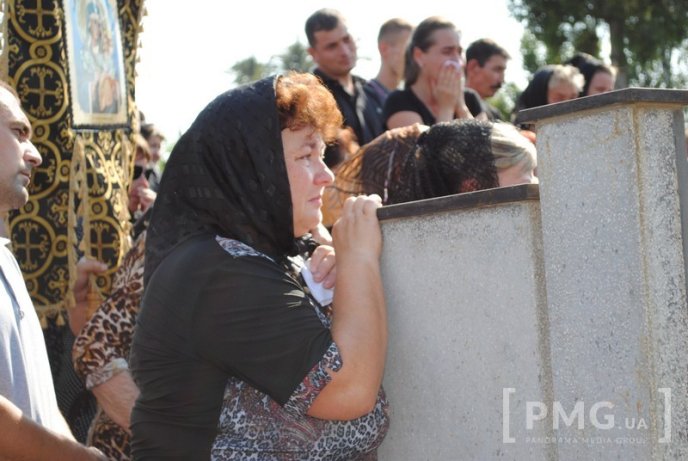 На Мукачівщині попрощались з бійцем "Правого сектору", який загинув у зоні АТО – 28