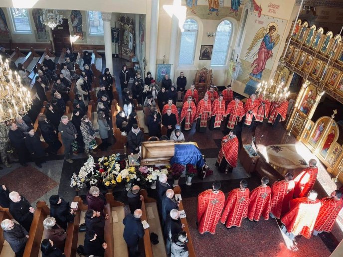 Сьогодні Закарпаття прощалось із Героєм – 01