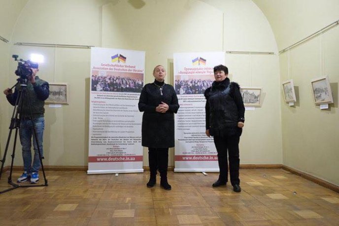 У Мукачеві діяла виставка картин етнічних німців України – 01