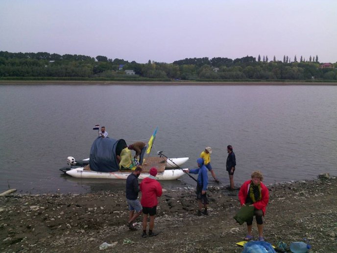 В Ужгороді митці відкрили незвичайну галерею – 05