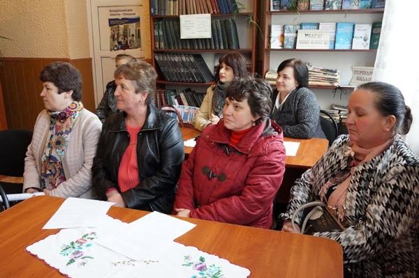 Сільським бібліотекам Тячівщини презентували книги сучасних українських авторів та світових класиків – 06 Сільським бібліотекам Тячівщини презентували книги сучасних українських авторів та світових класиків – 06
