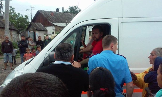 У мікрорайоні Радванка лікарка швидкої допомоги не хотіла оглянути однорічну дитину – 02