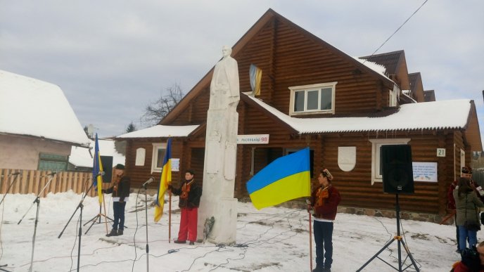 На Рахівщині урочисто відзначили річницю створення Гуцульської Республіки – 03