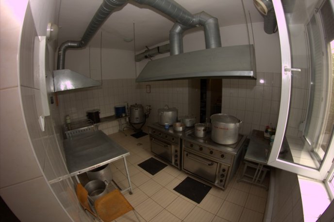 До Мукачівського дитбудинку-інтернату завітали журналісти з подарунками (ФОТОРЕПОРТАЖ)  – 06