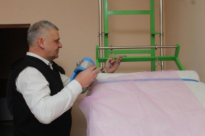 Мукачівський винахідник презентував унікальний пристрій – 05