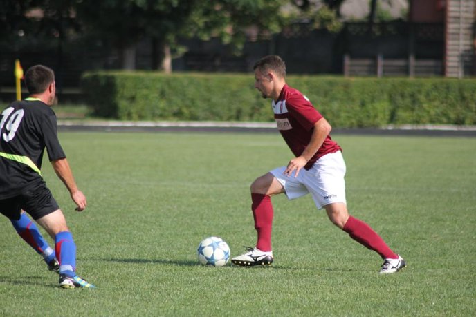 Футболісти з Мукачева та Бобовища влаштували справжню "перестрілку" – 07