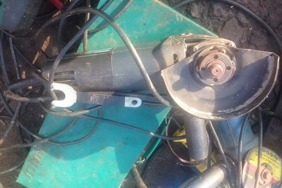 У Ракошині двоє неповнолітніх проникли до чужого дворогосподарства – 02