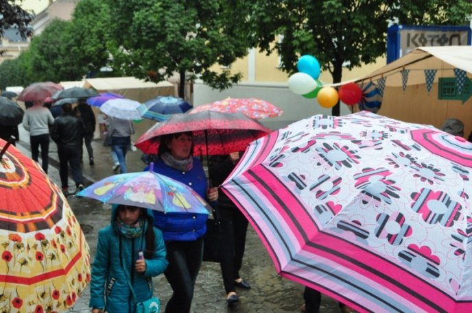 В Ужгороді з’явилася Солодка вулиця – 07