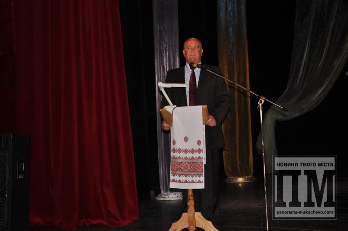 У Мукачеві вітали лікарів з їх професійним святом (ФОТО) – 03