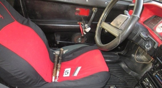 Правоохоронці затримали мешканця Рахівщини, у якого знайшли наркотики, гранату і нунчаки – 05