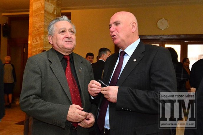 Закулісся виборів нового голови Закарпатської облради (ФОТОРЕПОРТАЖ) – 08