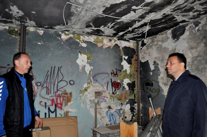 Голова облради висловив своє незадоволення станом ужгородського спорткомплексу "Юність" – 10