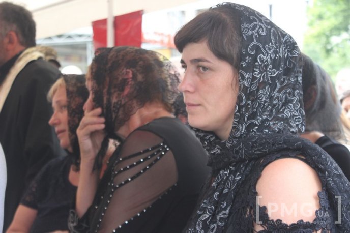 Мукачівці прощаються із загиблим бійцем АТО Олексієм Калабішкою – 10