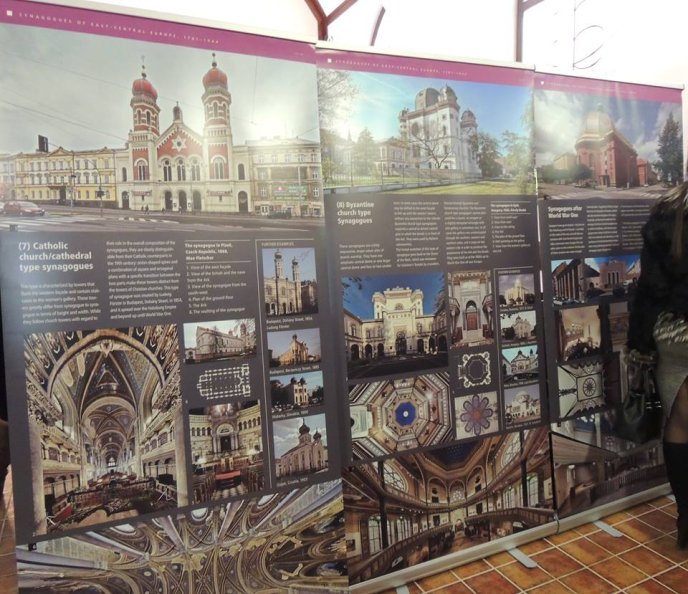 Фотовиставку "Синагоги східно-центральної Європи, 1781-1944" урочисто відкрили у Берегові – 02