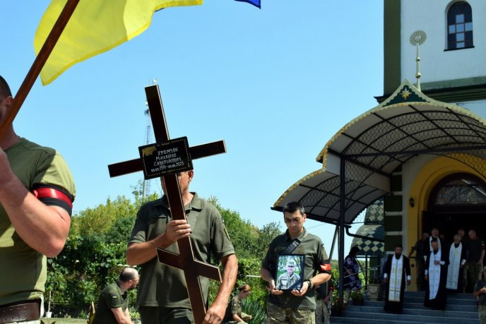 Поховали військового, життя якого обірвалось минулого тижня – 02