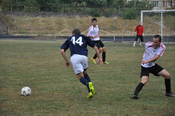 Футболісти "Мукачева" та іршавської "Бужори" влаштували феєрію голів у матчі обласного чемпіонату – 09