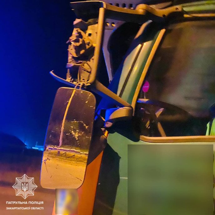 П’яний водій вантажівки скоїв аварію та втік – 06