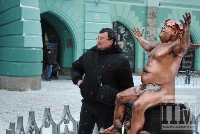 Головний фестиваль Закарпаття – “Червене вино – 2013″ офіційно стартував (ФОТОРЕПОРТАЖ) – 08