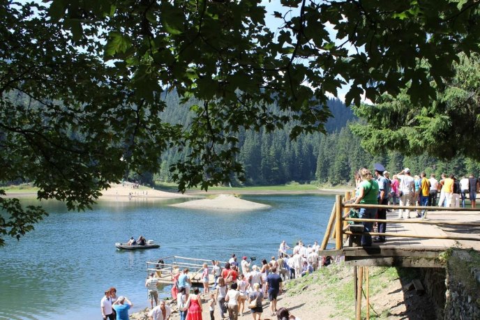 Закарпатці проводжали літо під колоритне звучання трембіт – 04