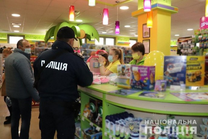 Закарпатська поліція проводить рейди і виявляє порушників карантину – 02