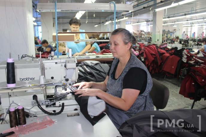«Березнянка» – швейна фабрика з європейськими реаліями – 05