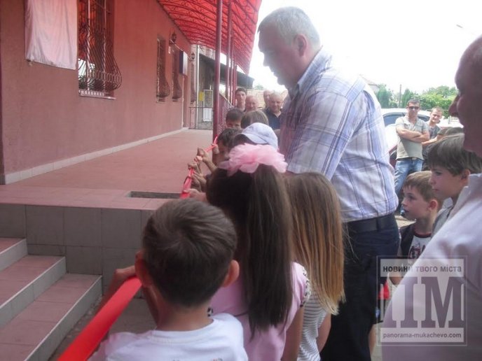 У мікрорайоні "Паланок" відкрили новий соціальний спортзал (ФОТО) – 05