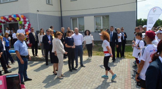Дружини Президентів України та Угорщини відкрили Центр реабілітації дітей на Ужгородщині – 06