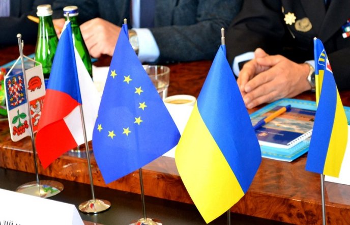 Край Височина та Закарпаття обговорили інвестиційні проекти у рамках співпраці на 2017 рік – 09