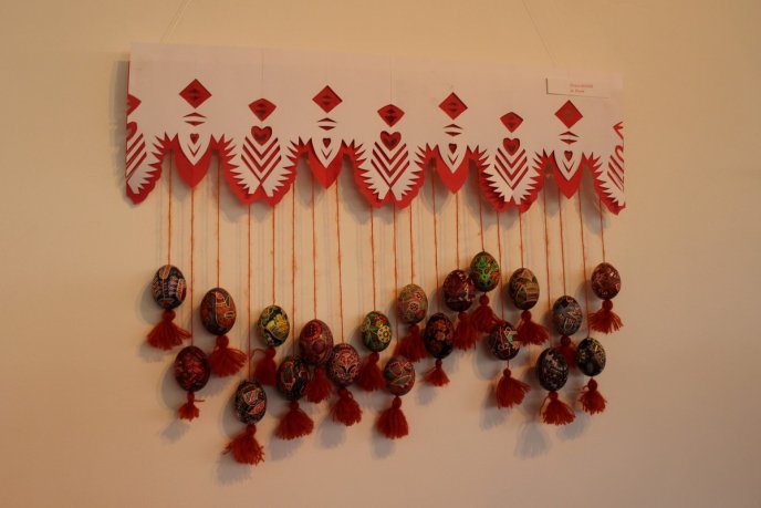 В Ужгороді відкрили великодню виставку "Світ писанки" – 10