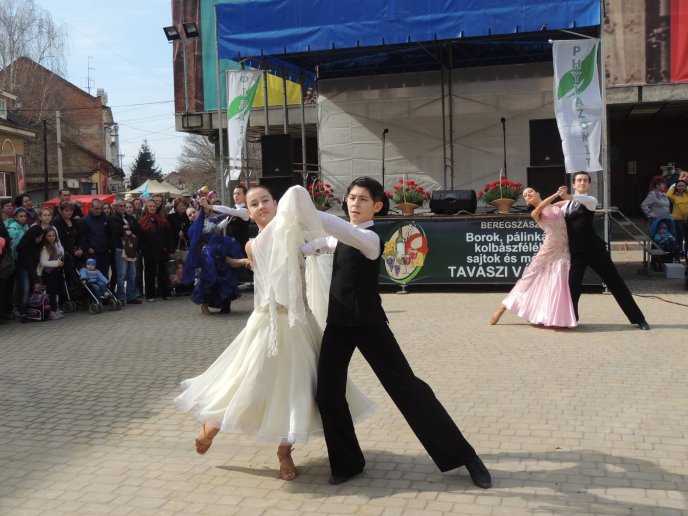 У Берегові розпочався перший весняний ярмарок – 22