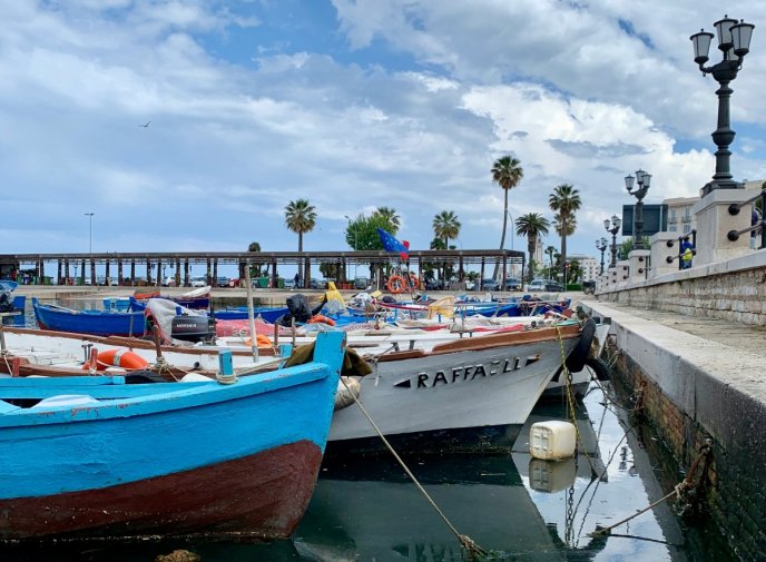 Місто на березі моря: де зараз мощі Святого Миколая – 01