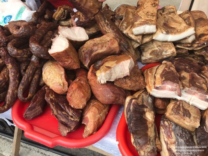 Фестиваль "Сонячний напій" в Ужгороді: що можна придбати на святі вина – 06