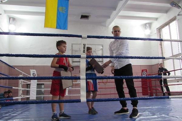 У Рахові відбулися змагання із боксу – 08 У Рахові відбулися змагання із боксу – 08
