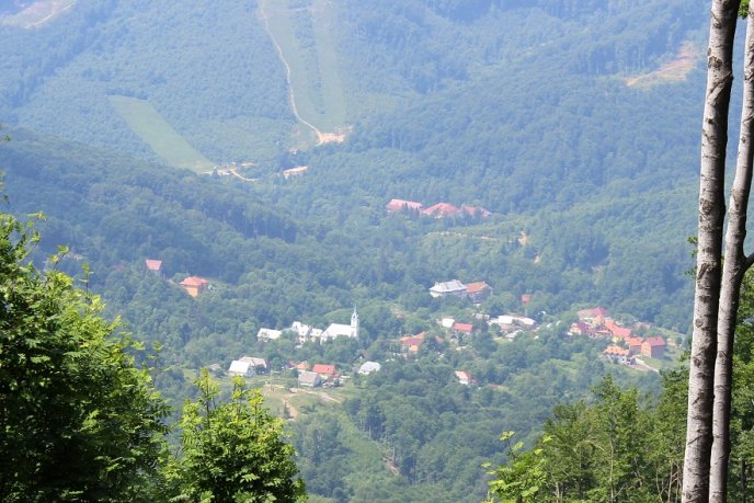 Мукачівські орієнтувальники влаштували гірський похід на Середній Верх – 15