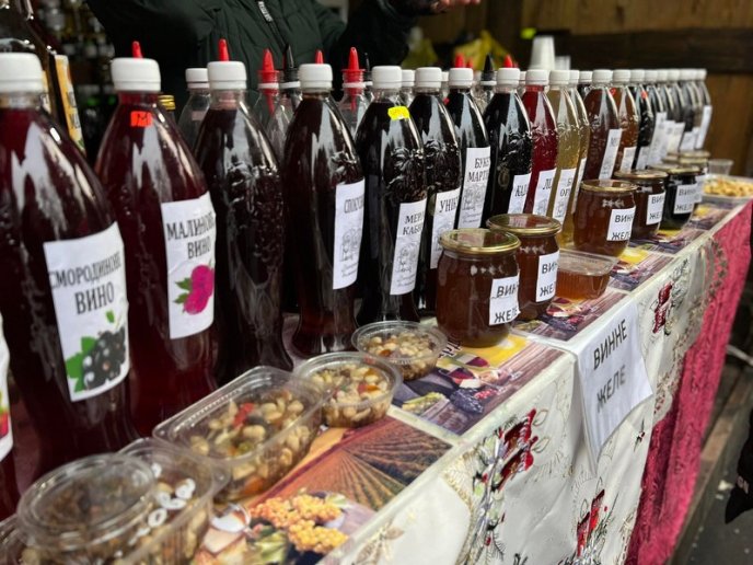 Завершився масштабний фестиваль "Червене вино 2022" – 03