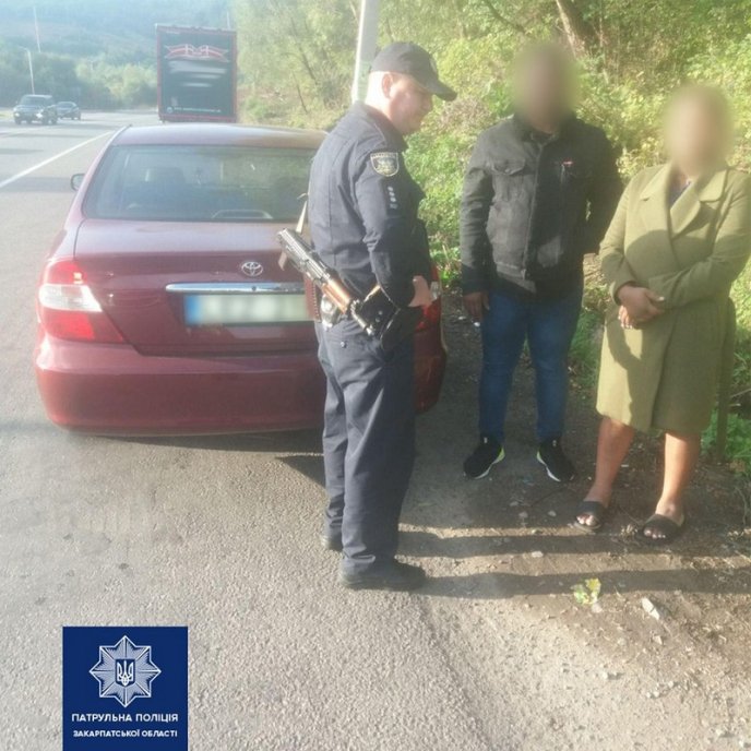 Патрульні розповіли про два випадки, які трапились сьогодні у Нижніх Воротах – 01