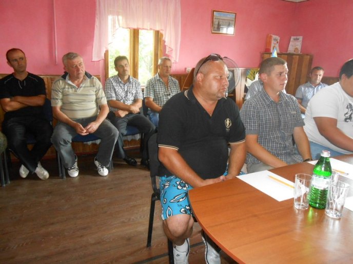 Мукачівські правоохоронці розповідали про врадіїські події працівникам і менеджменту "Агролісу" та "Флекстроніксу" (ФОТО) – 02