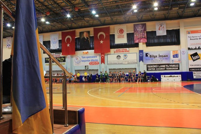 Гандболістки з Ужгорода вдруге поступились суперницям з Туреччини – 01